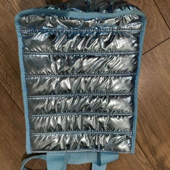 Marc Jacobs Perfect  Plush Travel Bag - Picture 5 of 7